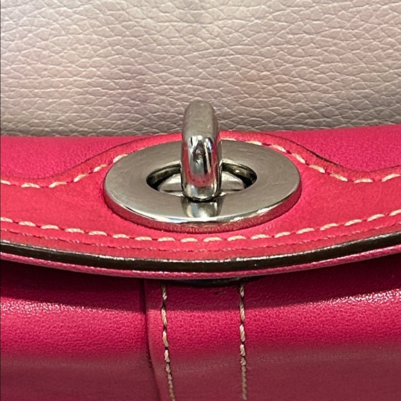 Coach Leather Mini Demi Baguette Fuchsia Wristlet - Picture 2 of 12